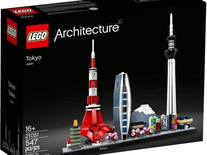 LEGO Architecture Skylines: Tokyo 21051 Building Kit, Collectible Architecture Building Set for Adults (547 Pieces)